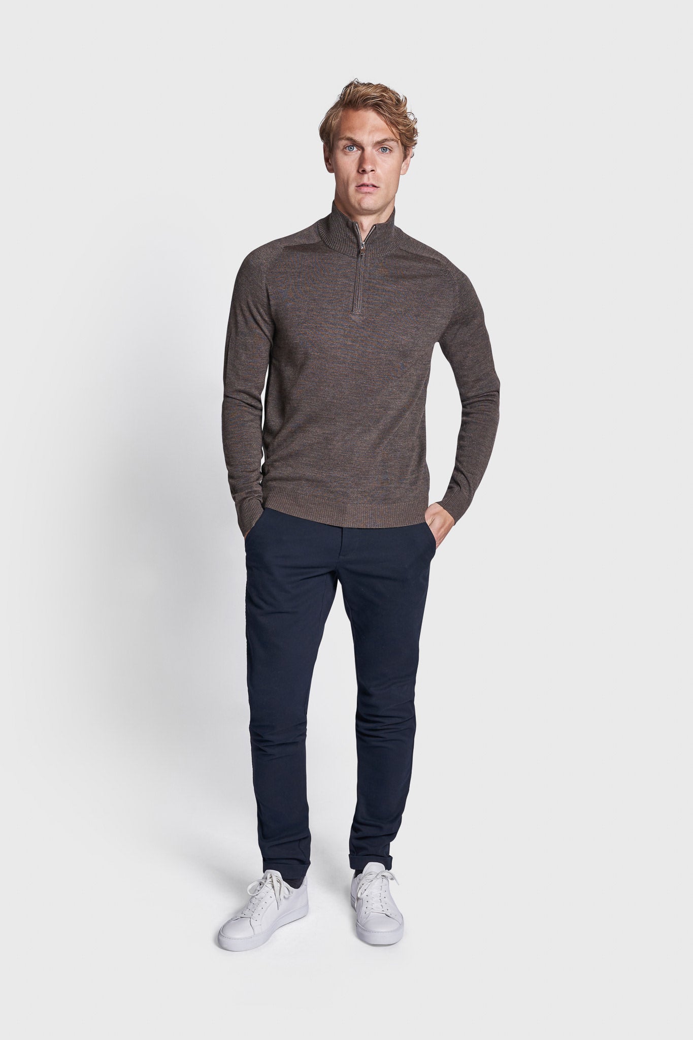 BS Gulbis Regular Fit Strik - Brown