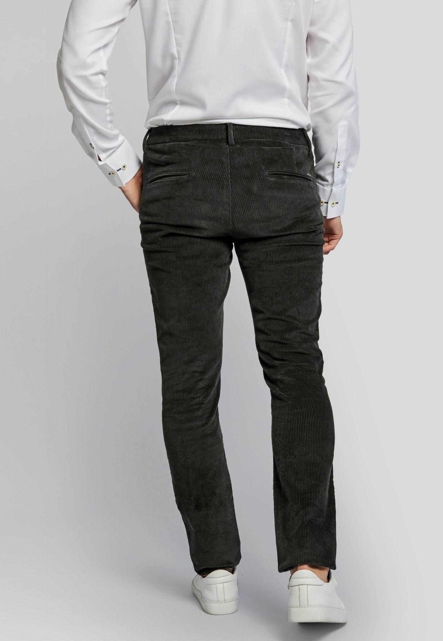 BS Alfred slim fit chinos - Green