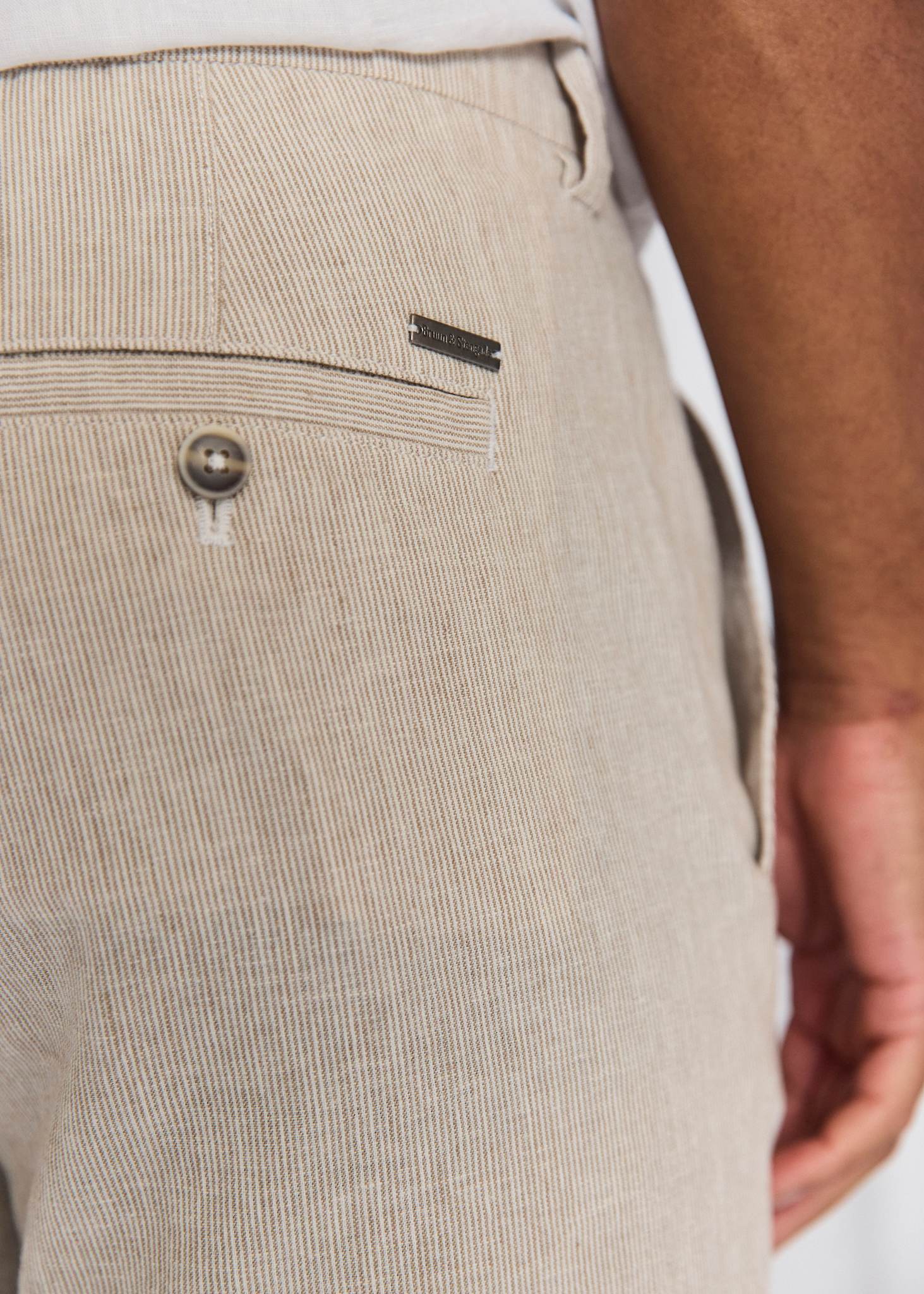 BS Darion Regular Fit Shorts - Beige/White