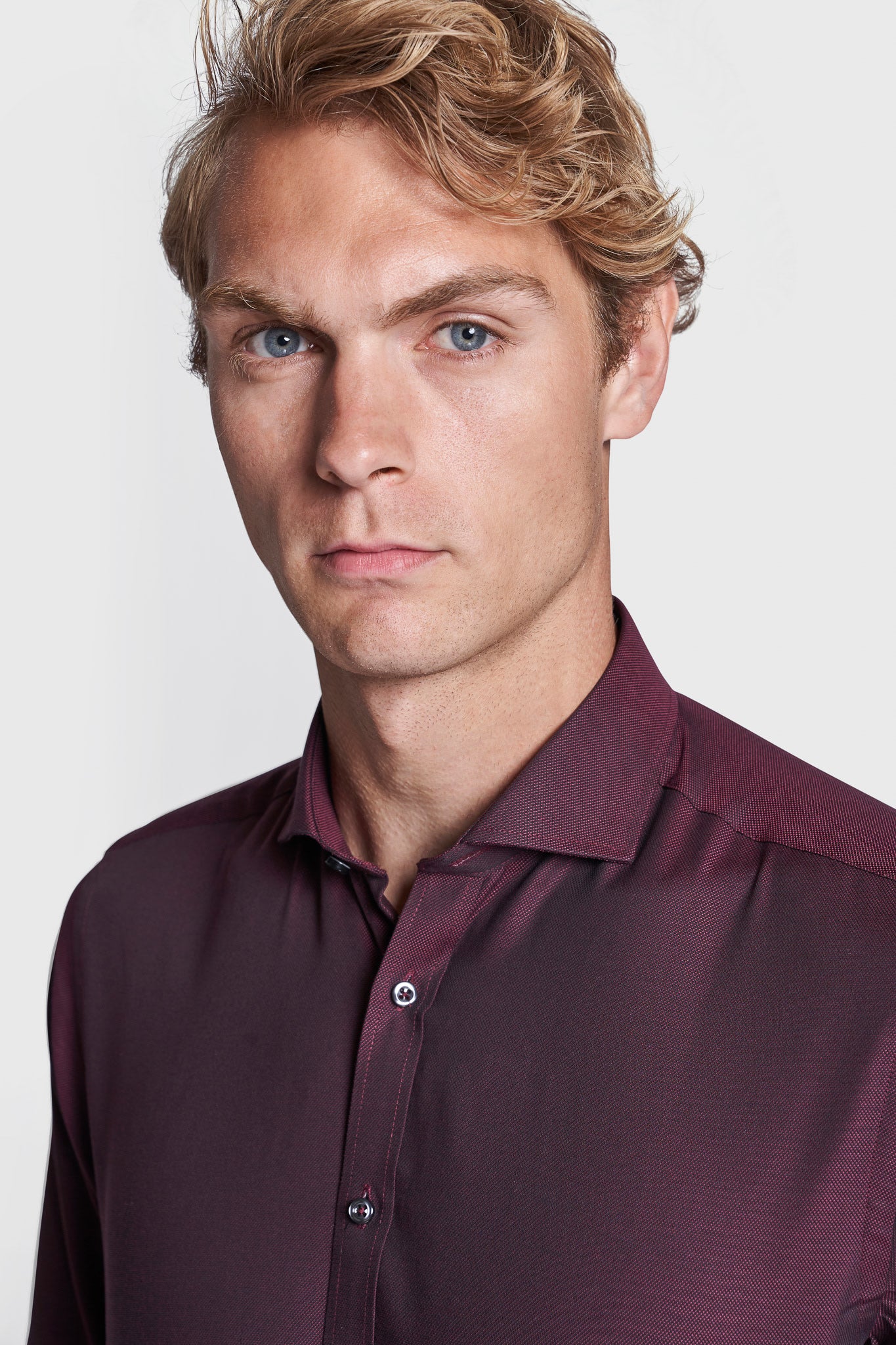 BS Fellaini Modern Fit Skjorte - Bordeaux