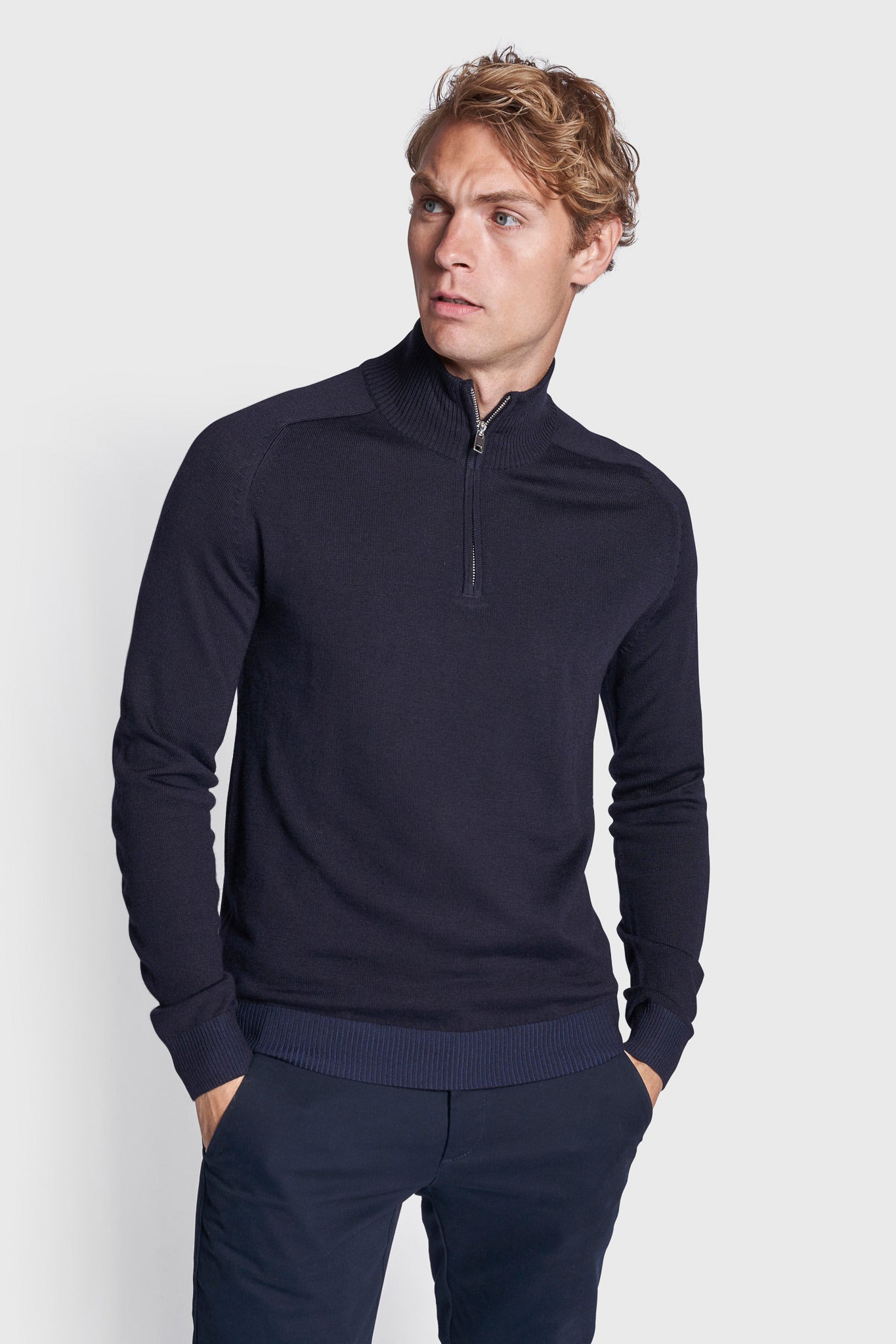 BS Gulbis Regular Fit Strik - Navy