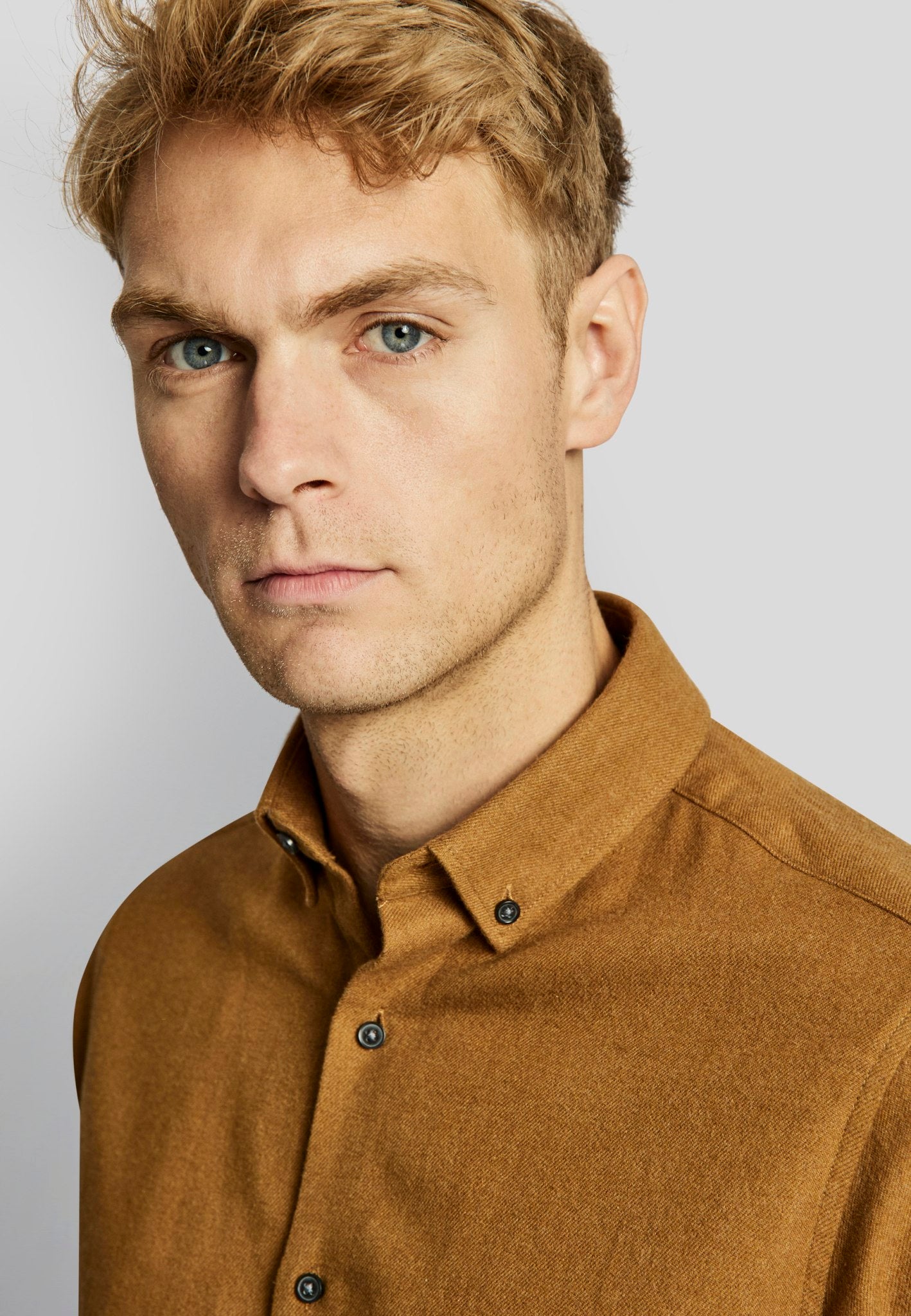 BS Tromsoe casual slim fit Skjorte - Camel