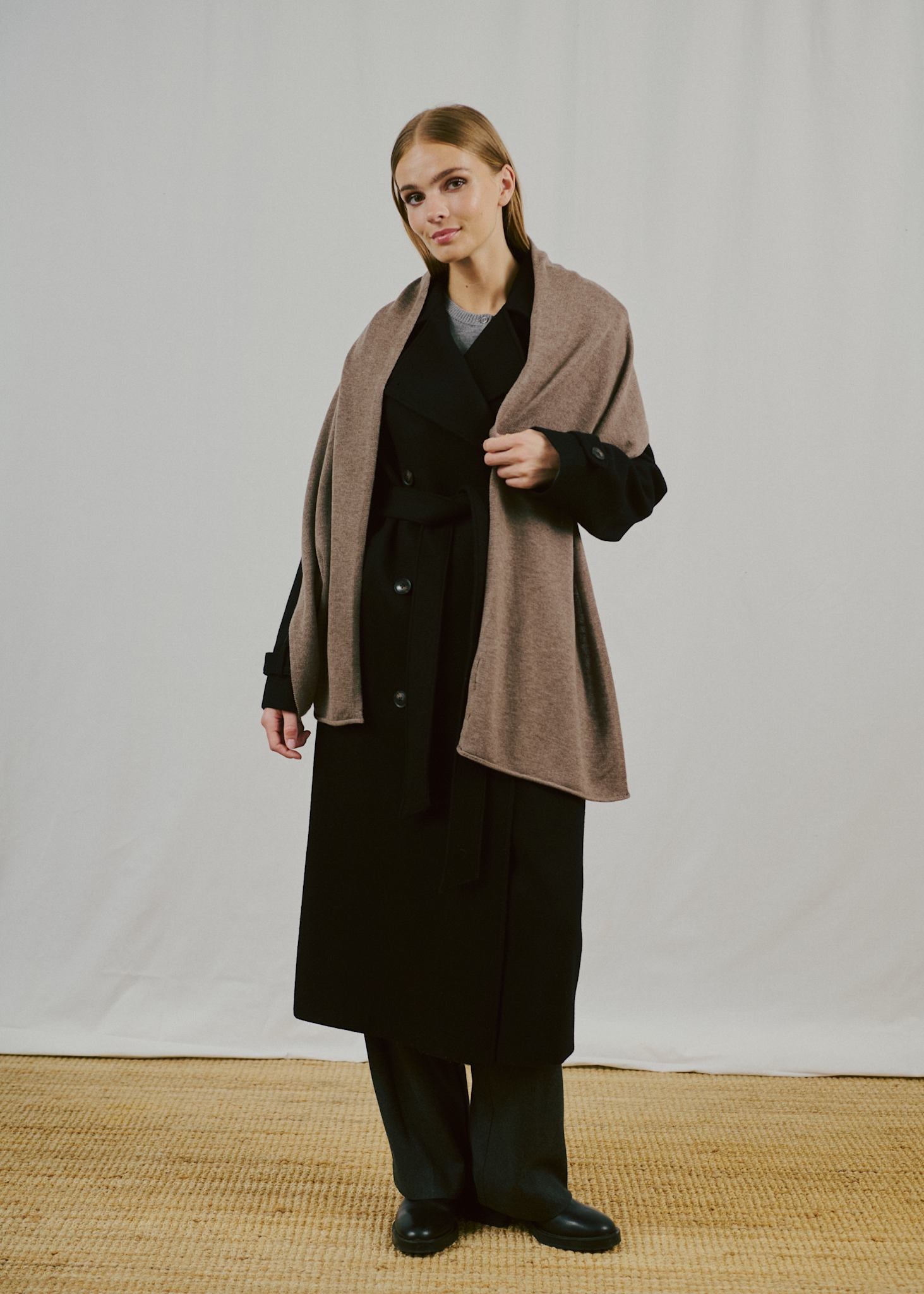 BS Liesel  Scarf - Mole