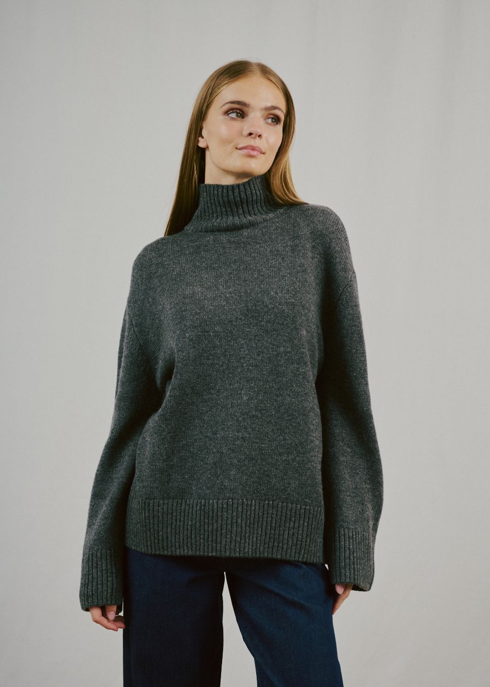 BS Emmeline Regular Fit Strik - Dark Grey