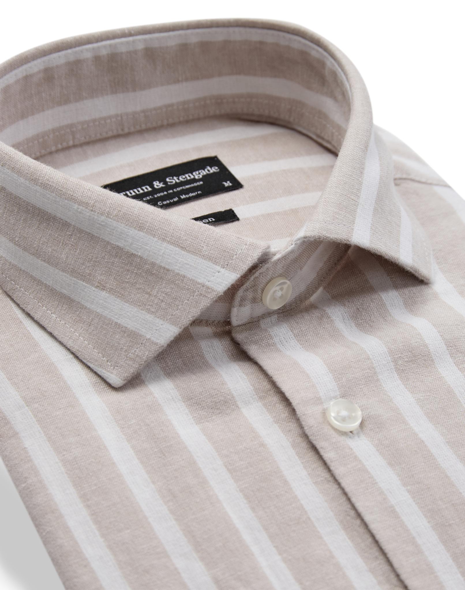 BS Burgos Casual Modern Fit Shirt - Sand/White