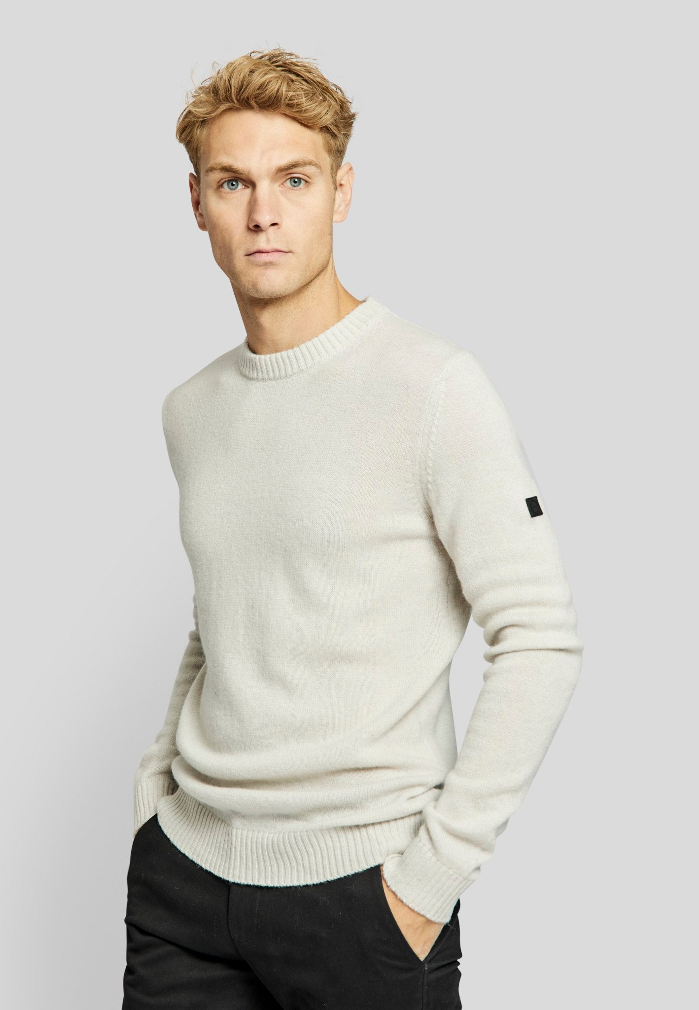 BS Hugo regular fit Strik - Kit